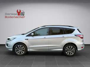 FORD Kuga 2.0 TDCi ST Line High 4WD PowerShift * 180PS * 4x4 * AHK *