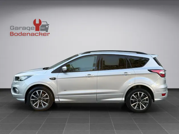 FORD Kuga 2.0 TDCi ST Line High 4WD PowerShift * 180PS * 4x4 * AHK *