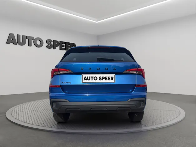 SKODA Kamiq Black Style 1.0 TSI DSG7+Kamera+LED+Sitzh