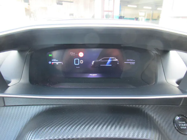 PEUGEOT 2008 1.2 145 MHEV GT