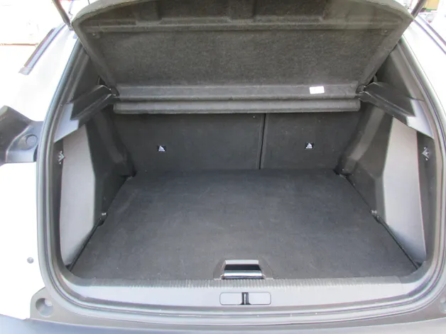 PEUGEOT 2008 1.2 145 MHEV GT