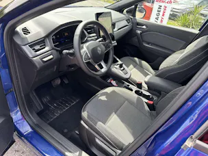 RENAULT Captur 1.8 E-Tech 160 Techno DHT-Automat