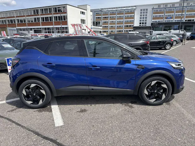 RENAULT Captur 1.8 E-Tech 160 Techno DHT-Automat