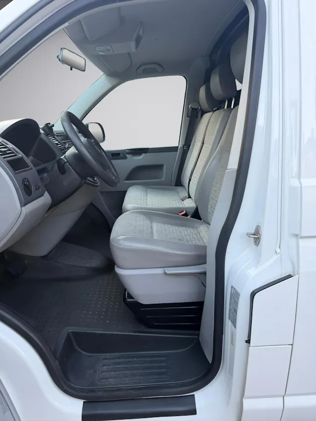 VW T5 2.0 TDI DSG * Sortimo * Nutzlast 1179kg * Klima * 3 Sitzer * Automat *