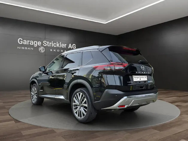 NISSAN X-Trail 1.5 VC-T Tekna+ e-4orce 7P