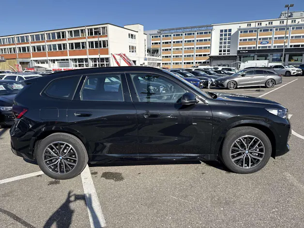 BMW iX1 xDrive 30 M Sport 306PS Automat