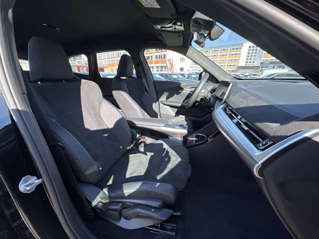 BMW iX1 xDrive 30 M Sport 306PS Automat