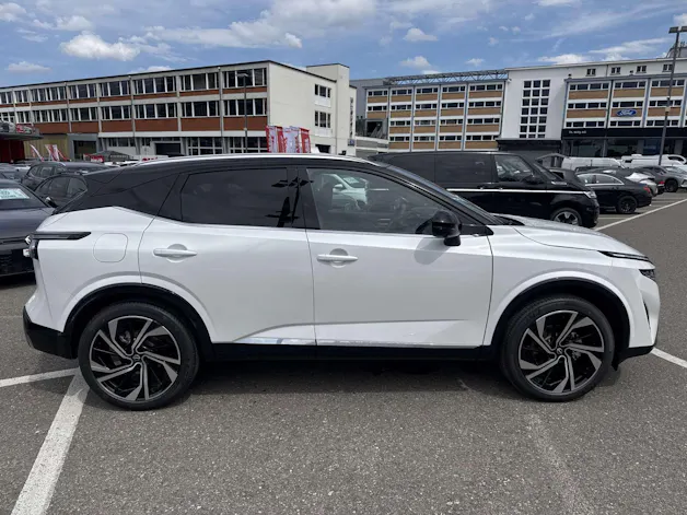 NISSAN Qashqai 1.3 DIG-T MHEV Tekna+ Xtronic-Automat