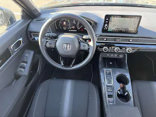 HONDA Civic 2.0 i-MMD HEV Elegance Automat