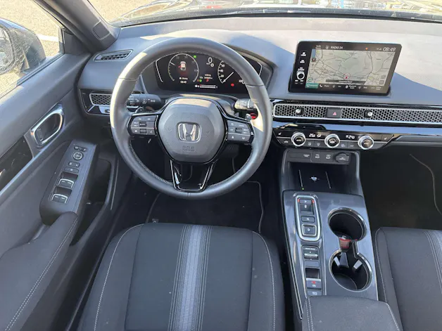 HONDA Civic 2.0 i-MMD HEV Elegance Automat