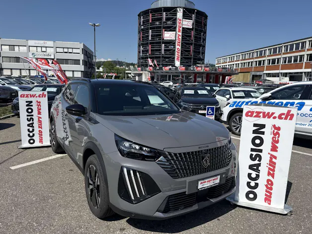 PEUGEOT 2008 1.2 PureTech GT Automat