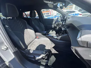 PEUGEOT 2008 1.2 PureTech GT Automat