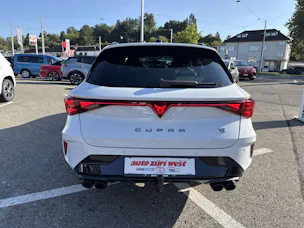 CUPRA LEON ST 2.0 TSi VZ 4Drive 333PS DSG-Automat