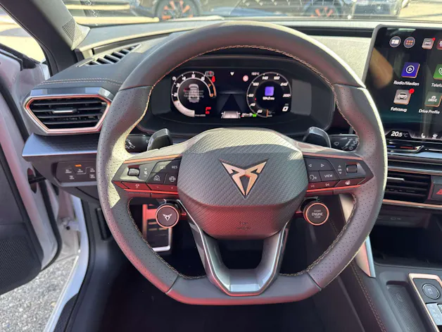 CUPRA LEON ST 2.0 TSi VZ 4Drive 333PS DSG-Automat