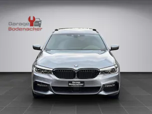 BMW 540i xDrive Touring M Sport Line Steptronic * M Paket * B58 * Vollausstattung !! * NP. 130'280.- *
