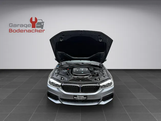 BMW 540i xDrive Touring M Sport Line Steptronic * M Paket * B58 * Vollausstattung !! * NP. 130'280.- *