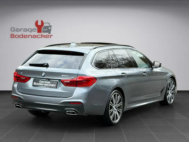 BMW 540i xDrive Touring M Sport Line Steptronic * M Paket * B58 * Vollausstattung !! * NP. 130'280.- *