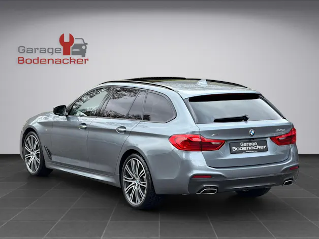 BMW 540i xDrive Touring M Sport Line Steptronic * M Paket * B58 * Vollausstattung !! * NP. 130'280.- *