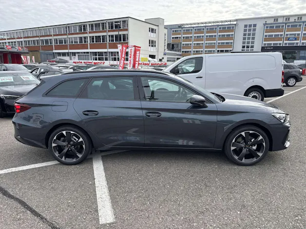 CUPRA LEON ST 1.5 eTSi DSG-Automat