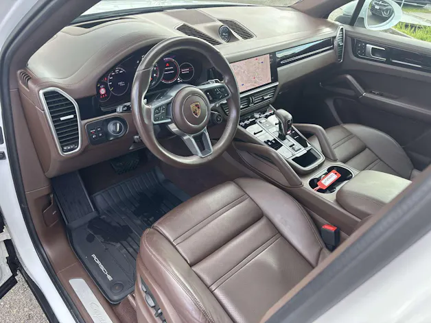 PORSCHE Cayenne Coupé E-Hybrid 462PS Automat