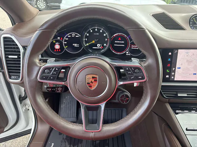 PORSCHE Cayenne Coupé E-Hybrid 462PS Automat