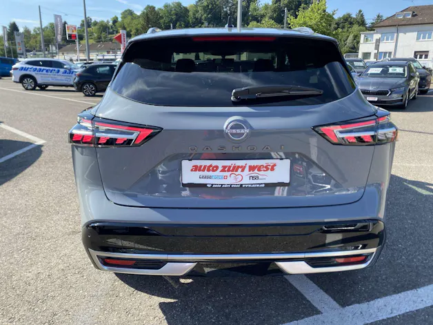 NISSAN Qashqai 1.3 DIG-T MHEV Tekna+ 4x4 Xtronic-Automat