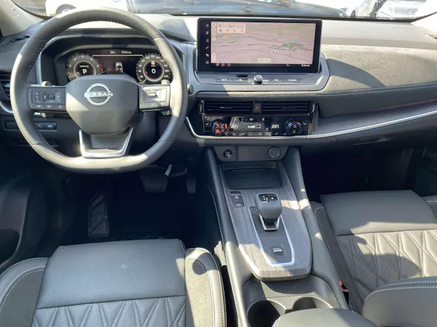 NISSAN Qashqai 1.3 DIG-T MHEV Tekna+ 4x4 Xtronic-Automat