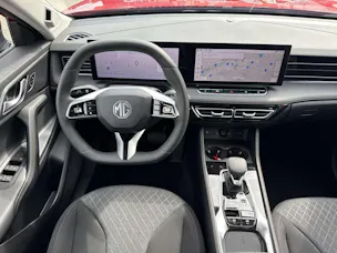 MG HS 1.5 T PHEV Comfort 272PS Automat