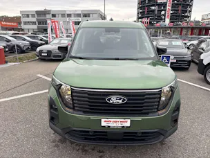 FORD Tourneo Courier 1.0 EcoBoost Titanium Automat