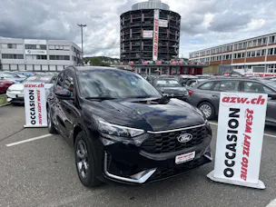 FORD Kuga 2.5 FHEV ST-Line X 4WD Automat