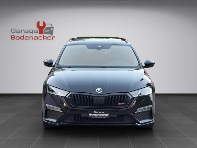 SKODA Octavia Combi 2.0 TDI DSG RS 4x4 * 200PS *