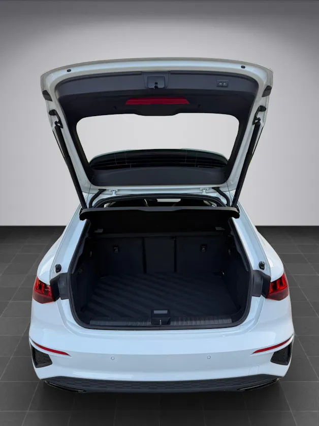 AUDI A3 Sportback 35 TFSI S line Attraction S-tronic