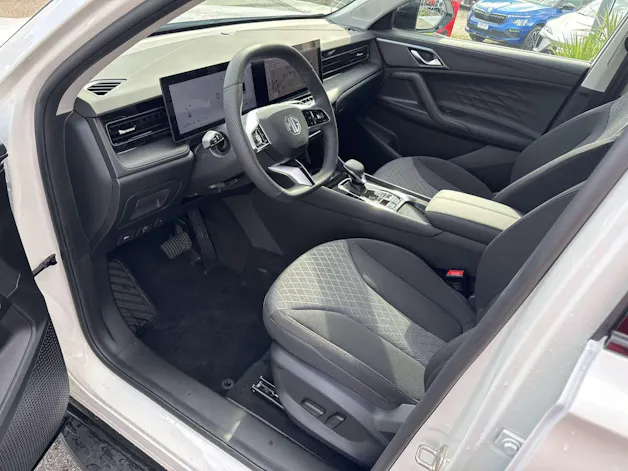 MG HS 1.5 T PHEV Comfort 272PS Automat
