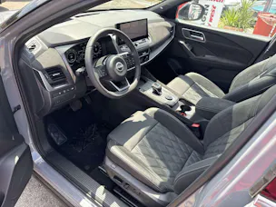 NISSAN Qashqai 1.3 DIG-T MHEV Tekna+ 4x4 Xtronic-Automat