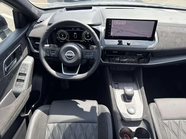 NISSAN Qashqai 1.3 DIG-T MHEV Tekna+ 4x4 Xtronic-Automat