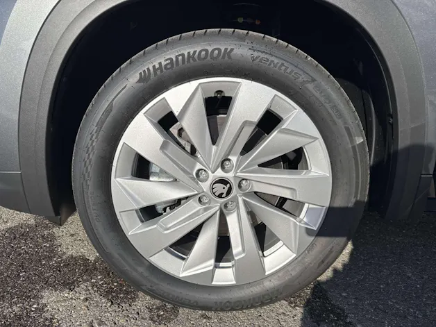 SKODA Kodiaq 2.0 TDi Selection 4x4 7-Plätzer DSG-Automat