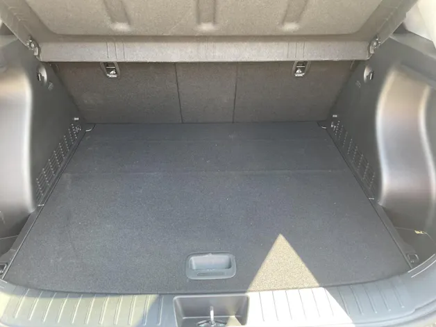 HYUNDAI Kona 1.6 T-GDi Amplia 4WD