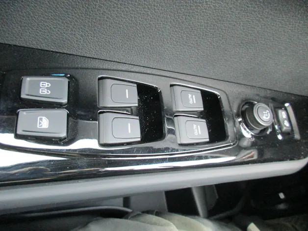 KGM -SsangYong Torres EVX 73 kWh Platinum