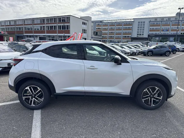 NISSAN Juke 1.0 DIG-T N-Connecta DCT-Automat