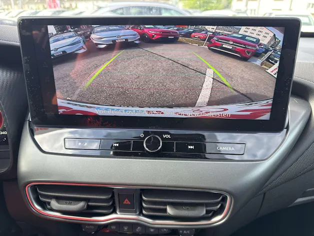 NISSAN Juke 1.0 DIG-T N-Connecta DCT-Automat
