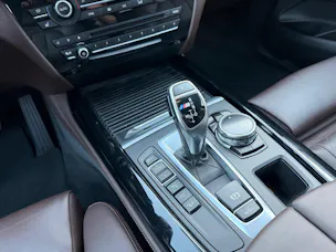 BMW X5 xDrive M50d Steptronic * 7 Sitzer * M Sport Paket * 22 Zoll * H&R Tieferlegung *