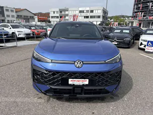 VW T-Roc 1.5 eTSi mHEV R-Line DSG-Automat