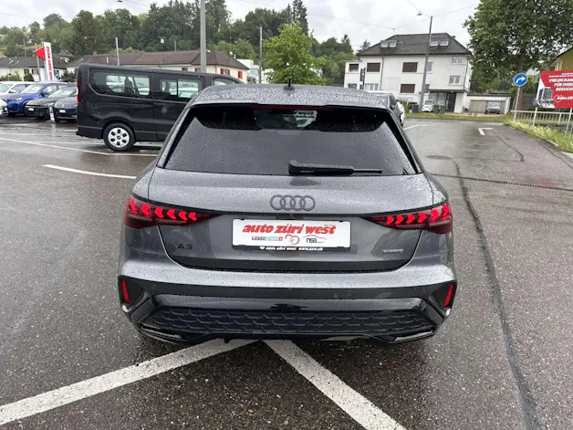AUDI A3 Sportback 40 TFSi quattro S Line S-Tronic Automat