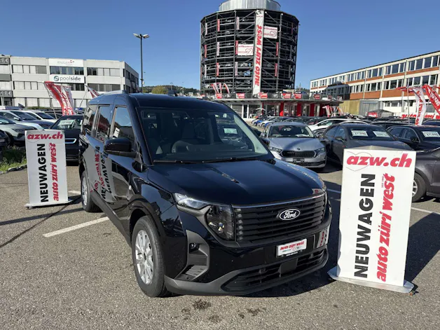 FORD Tourneo Courier 1.0 EcoBoost Titanium Automat