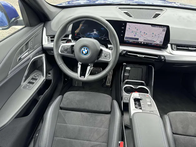 BMW iX1 xDrive 30 M Sport 306PS Automat