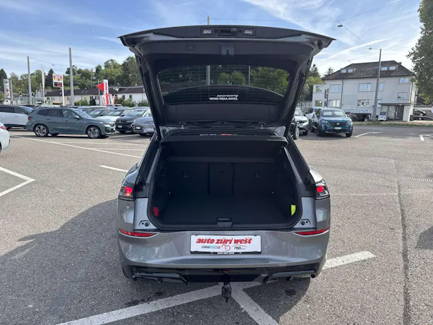 VW T-Roc 1.5 eTSi mHEV R-Line DSG-Automat