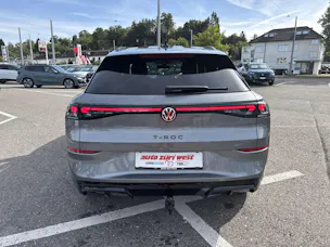 VW T-Roc 1.5 eTSi mHEV R-Line DSG-Automat