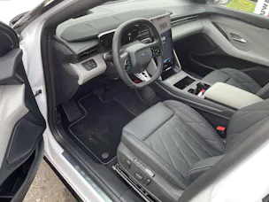 FORD Capri Elektro 79kWh 340PS Dual Extended Range Premium AWD