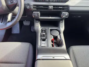 Toyota RAV-4 2.5 HSD Trend e-CVT AWD NEUES MODELL Automat