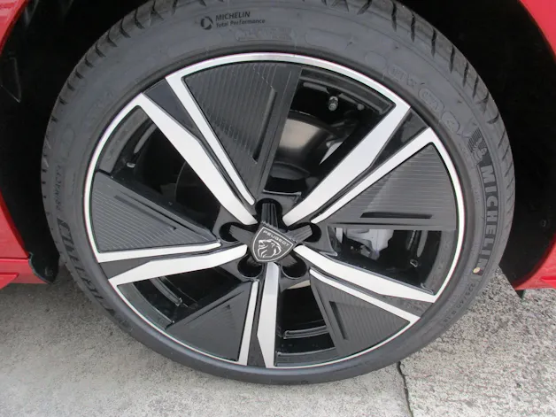 PEUGEOT 308 SW 1.5 BlueHDI GT EAT8